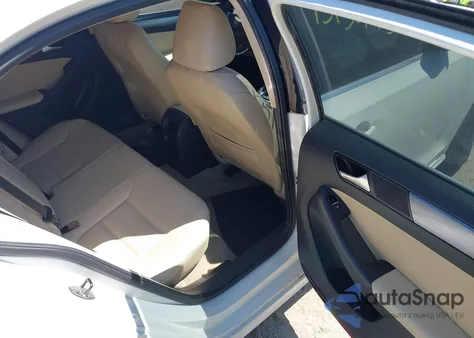 2014 Volkswagen Jetta 2.0L Tdi from USA, damaged, VIN 3VWLL7AJ4EM360703